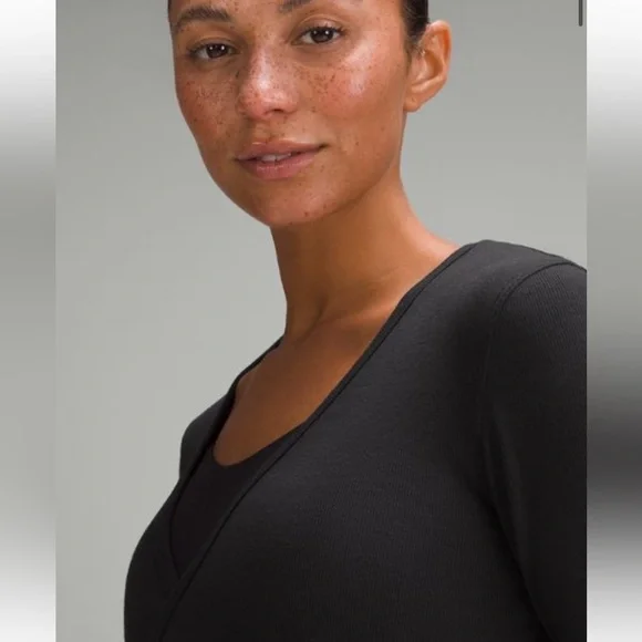 Wrap-Front Ribbed Long Sleeve Top - Picture 5 of 9